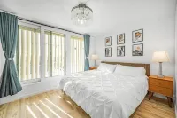 Oceanfront Jewel - Remodeled to Perfection