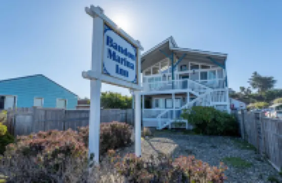 Bandon Marina Inn