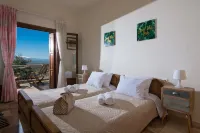 Oniropetra Luxury Suites - Mountain view