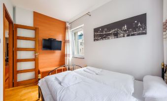 Maria Ludwika, Sun & Snow