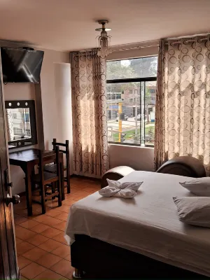 Las Artes Inn Hotels in San Borja
