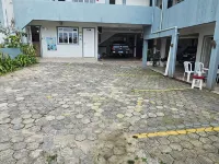 GH Ingleses Hotels near Santinho