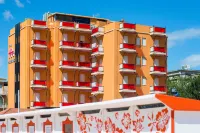 Hotel Ariane - Beachfront, Breakfast XXL & Sea View