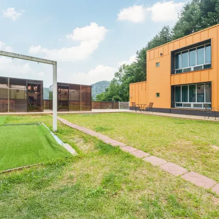 Gapyeong Santa Maria Dog-Friendly Privat Отели рядом с достопримечательностью «Интерактивный художественный музей»