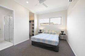 Casa Callistemon - Brand new home 10 min away from North Lake Westfield!