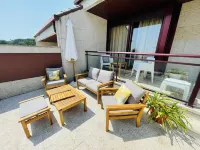 FIRST LINE BEACH, SPA, SWIMMING POOLS, TENNIS, PADDLE, SQUASH, GARDEN, CHILDREN'S PLAYGROUND. Hotels in O Grove