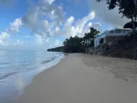 Pool fronted Luxury re furbished  Villa with Fairmont beach club access card.