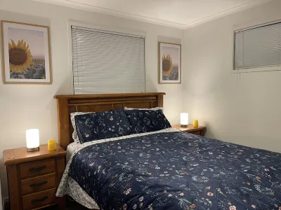 An Elegant New-build Two-bedroom House in Hamilton Central