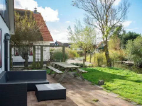 Villa in Callantsoog with Whirlpool and Beach Hotels in Callantsoog