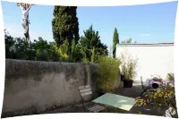 Promotions to seize: Beautiful artist cottage, private pool, exceptional view