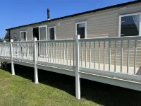 Deluxe, Spacious, Modern 3 Bedroom Holiday Home Hotels in 