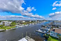 Graceful Lee - Waterfront - Private Pool - Private Dock