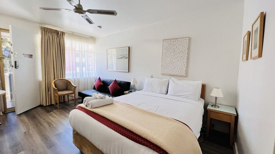 1 BR apartmen at Glenelg Moseley