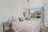 Fab on Fache Street Hotels in Clyde