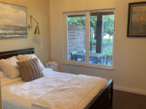 2 bedroom Oceanfront  - Billing spit Hotels in Sooke