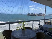 APARTMENT FACING THE SEA, HIGH STANDARD Hotell i Centro