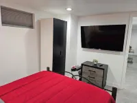 2 Bedroom apartment in nice and quiet neighborhood Hotels in Carteret