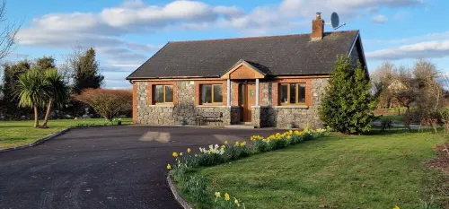 Cottage on Lough Ree / River Shannon in the heart of Ireland - Wi-Fi