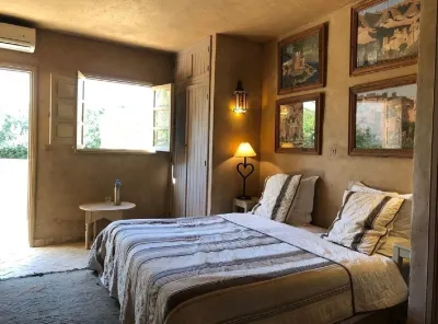 In Medina, near the battlements. Palais des Sables with heated pool, staff, and garden