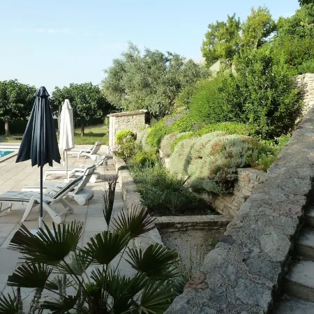 Charming 3 CH house in the countryside. Panoramic view of the Ventoux