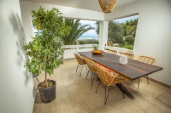 , Directly by the Sea, - Beautiful, New Design House