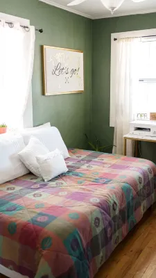 Casita Rael in Historic OldTown Hotels near ABQ BioPark - Botanic Garden