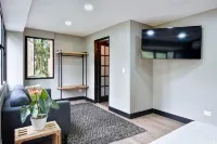 Stellar Stay in Wonderful Seclusion - Barrio Provenza