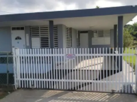 El Retiro Home Hotels in Aguadilla