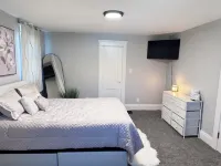 Modern House Erie PA Hotel a Erie