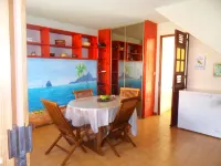 the feet in water Hotel di Sainte-Luce