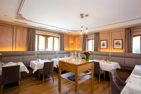 Hotel St. Florian Отели в г. Вальдхойзервальд