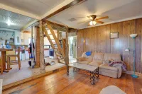 Corral Creek Cow Camp: Pet-Friendly Circle Cabin Hotel a Dawson County