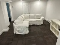 South End Bungalow - 5 full bedrooms