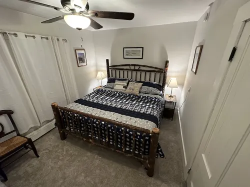 2 Bedroom with Hot Tub - 1 Minute from Gondola - Skyeship House