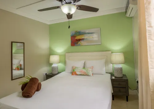 Apartment Soleil 2 Mins Walk to Beach, Town and Soufriere Attractions - 3-Star