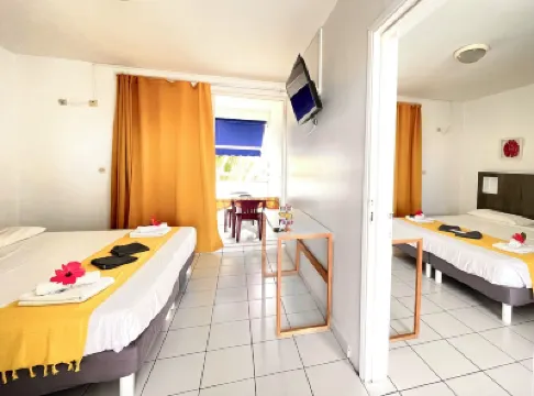 Les Créolines فنادق في 