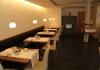 Garni - Hotel Am Burghügel - Innichen / San Candido - Morgenmad