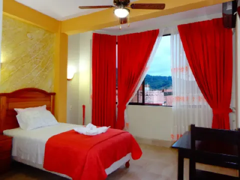 Pampa & Selva Отели в г. 