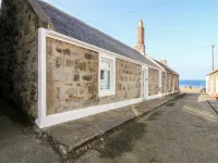 Seaspray Cottage Hotels in Buckie