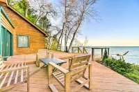 Lakefront Applegate Retreat w/ Private Beach! - 3-Sterne
