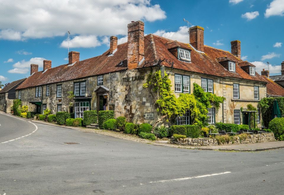 The Lamb Inn