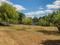 Norbank Cottage Hotels in Bressingham