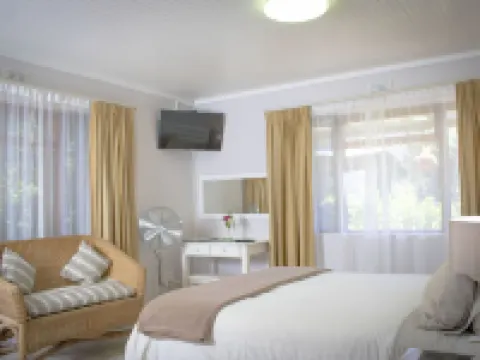 Andelomi Forest Lodge Hotels in Stormsrivier