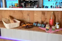 藍色鵝卵石飯店