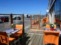Hotel les Galets Bleus Hotels in Cayeux-sur-Mer