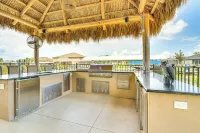 Dock & Lanai! Waterfront Oasis Near Boca Grande - Barer