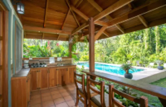 Hotel Casa Merlin Welness & Yoga Retreat Puerto Viejo