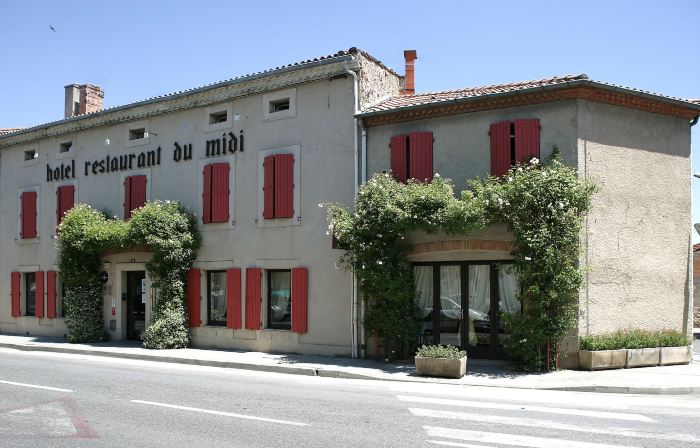 Logis Hôtels - Hôtel Restaurant du Midi