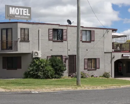 วอริกไวน์สโมเทล โรงแรมในวอริก