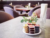 Country Club Inn Hotels in Lacombe